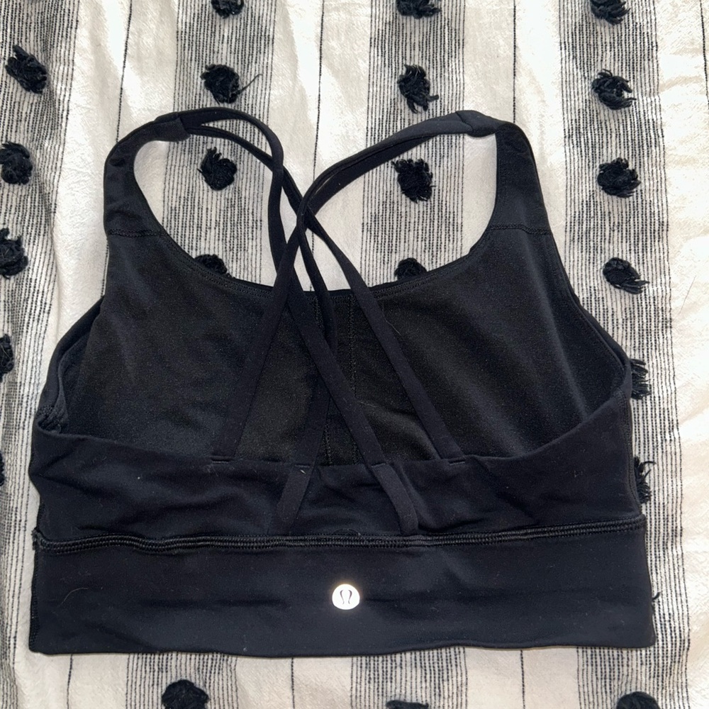 Black lululemon energy bra
